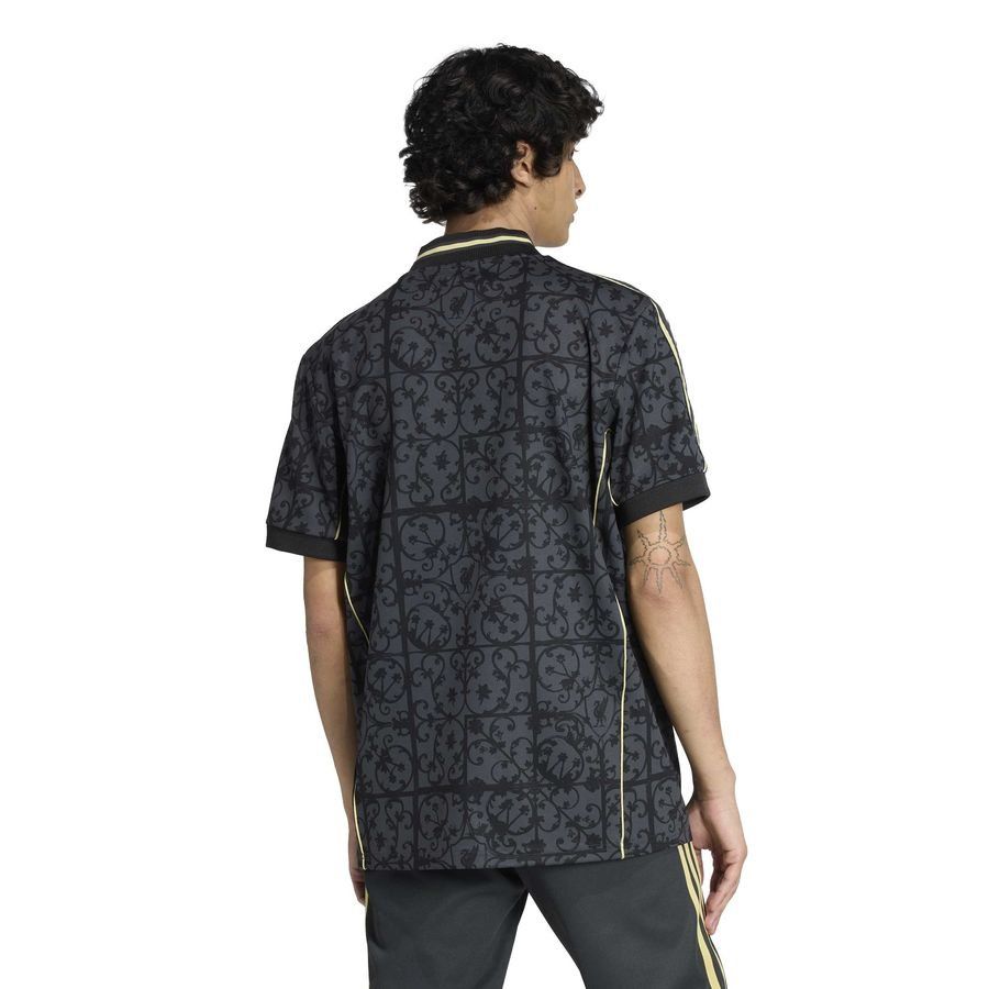 Liverpool T-Shirt Lifestyler - Carbon/Gold - Men's-SoccerKits Hub | Buy Soccer Jerseys Online
